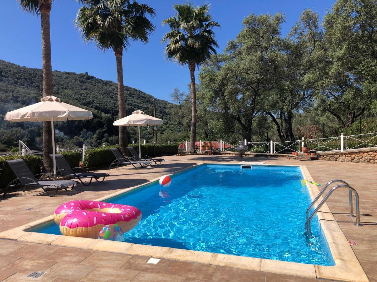 Aparthotel Golden Sun Parga Exterior foto